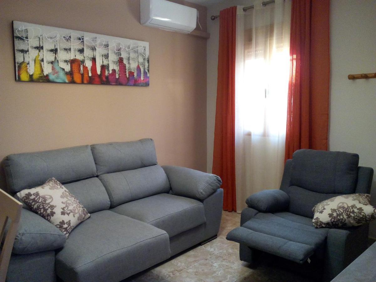 Casa Miguel Y Petra Villa Peal De Becerro Luaran gambar